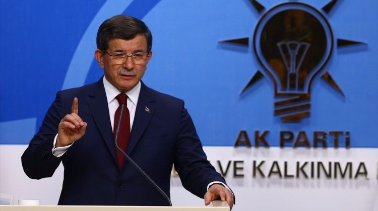 Davutoğlu: Son nefesime kadar Cumhurbaşkanın yanındayım