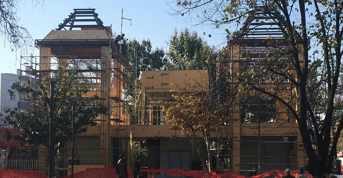 Mudanya belediyesinin kaçak binasını büyükşehir mühürledi