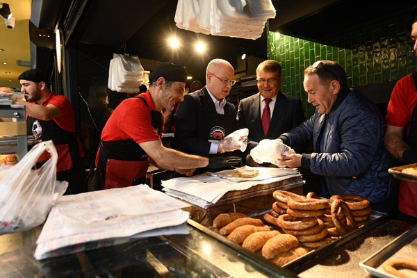 Davut Gürkan: Bursa Esnafı Şehrimizin Omurgasıdır