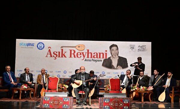 Aşık Reyhani’ye Vefa