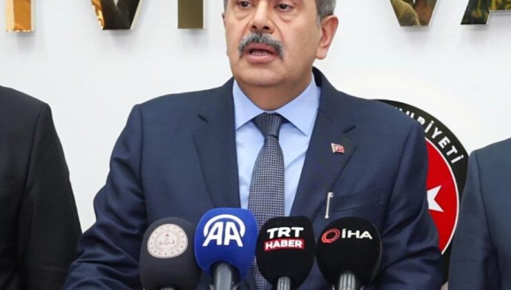 Bakan Tekin Açıkladı: Öğrenci Değil Öğretmen Taşıyacağız! Köy Okulları Yeniden Açılacak