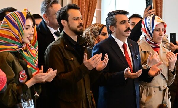 Kutlu Fetih; Bursa’nın 700’cu yılında…