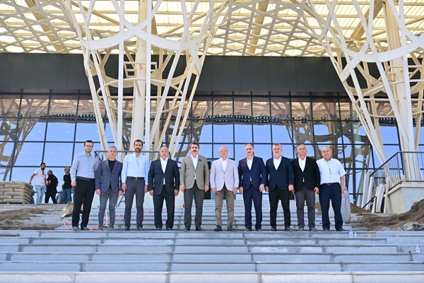Piremir Gençlik Ve  Spor Merkezi Gün Sayıyor