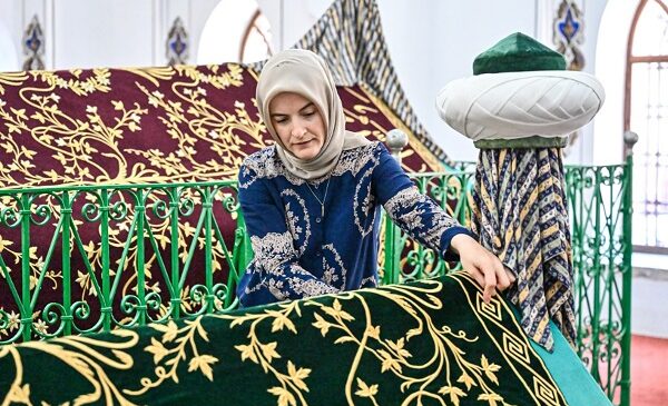 Bursa’da ecdat  puşideleri yenileniyor